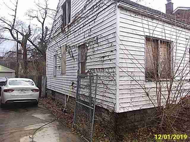 Property_Exterior_All_Four_Sides_of_Property__2 (2).jpg